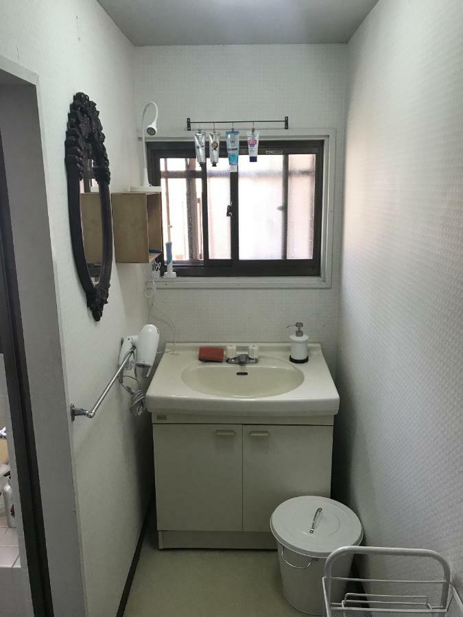 Guest House & Bar Diamond Head Mihana Extérieur photo